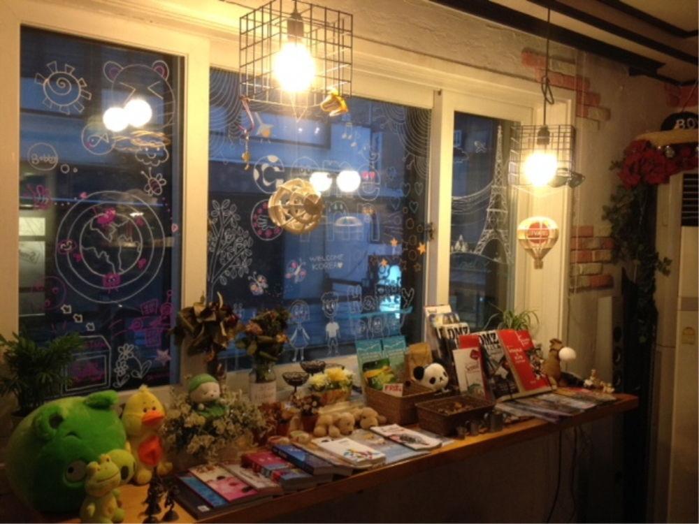 סיאול Comeinn Guesthouse Hongdae - Female Only מראה חיצוני תמונה