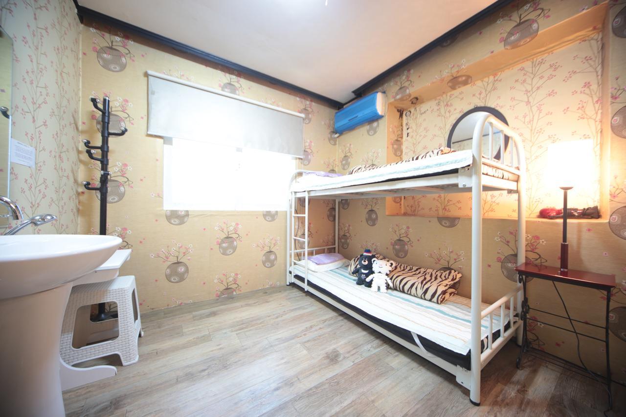 סיאול Comeinn Guesthouse Hongdae - Female Only מראה חיצוני תמונה